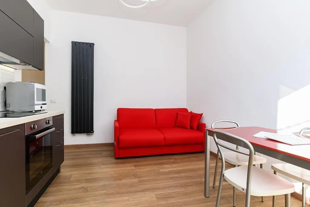 Ninfee 23 - Home In Rom 0*,  Italien
