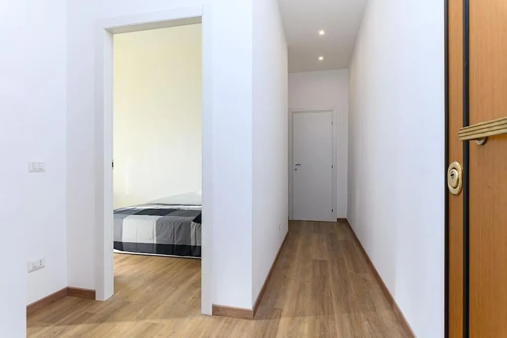 Apartment Ninfee 23 - Home In Rome